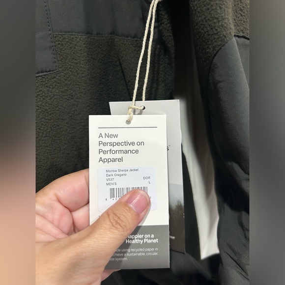 Vuori Men's Large Morrow Sherpa Jacket Dark Oregano Green NWT Fleece Full Zip - Picture 5 of 8